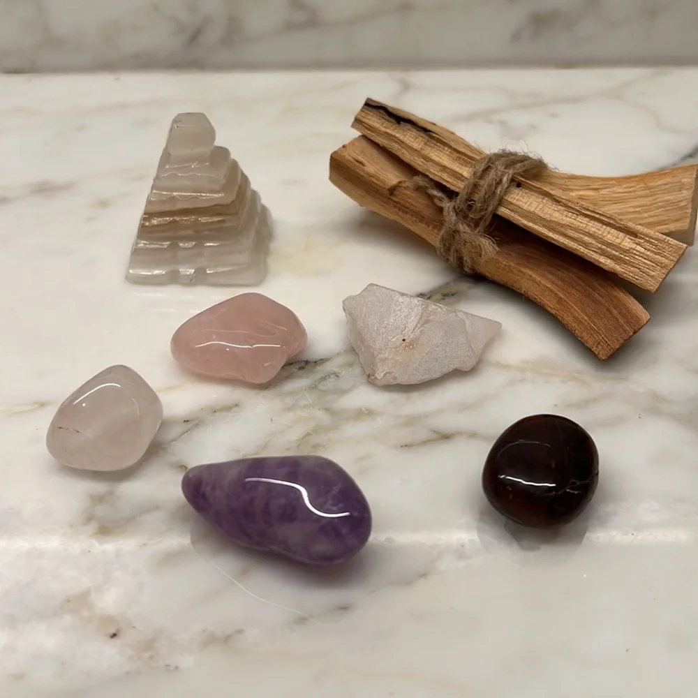 Home Decor Stones & Incense Sticks